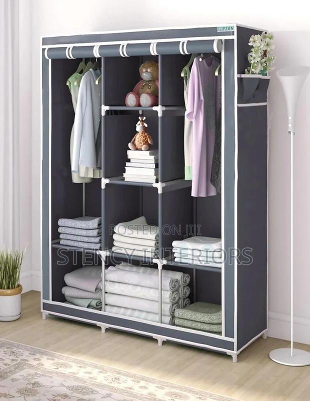 Portable Wardrobe - thumbnail 2