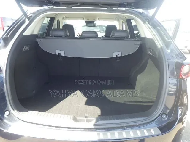 Mazda CX-5 2019 Blue