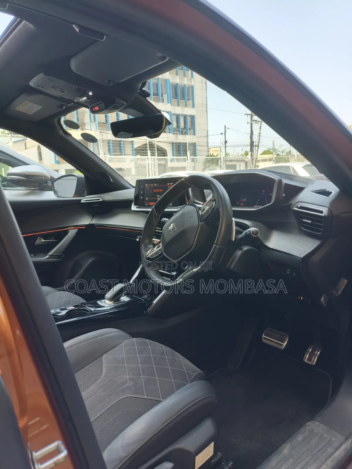 Peugeot 208 2021 Brown