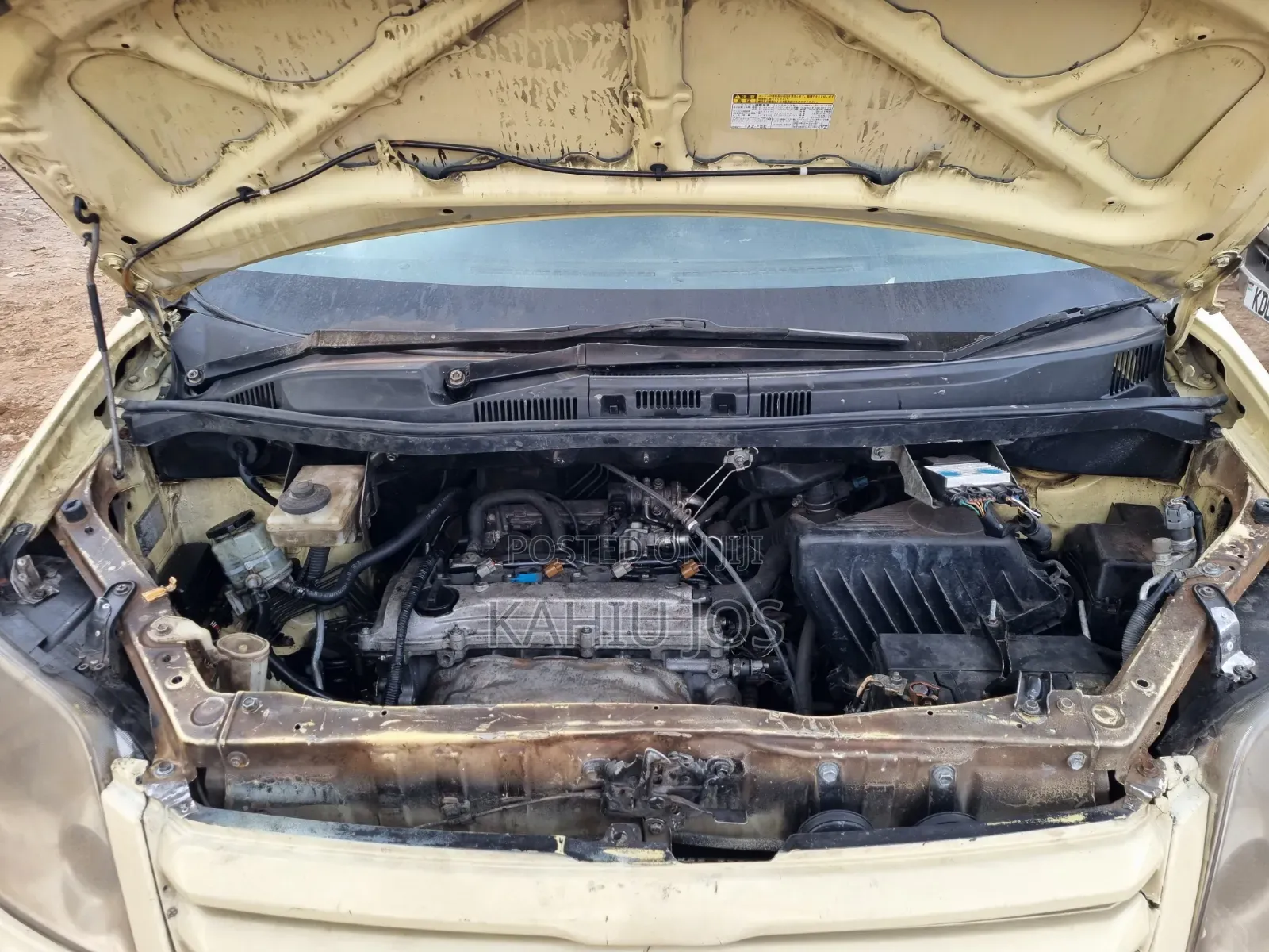 Toyota Noah 2005 Yellow