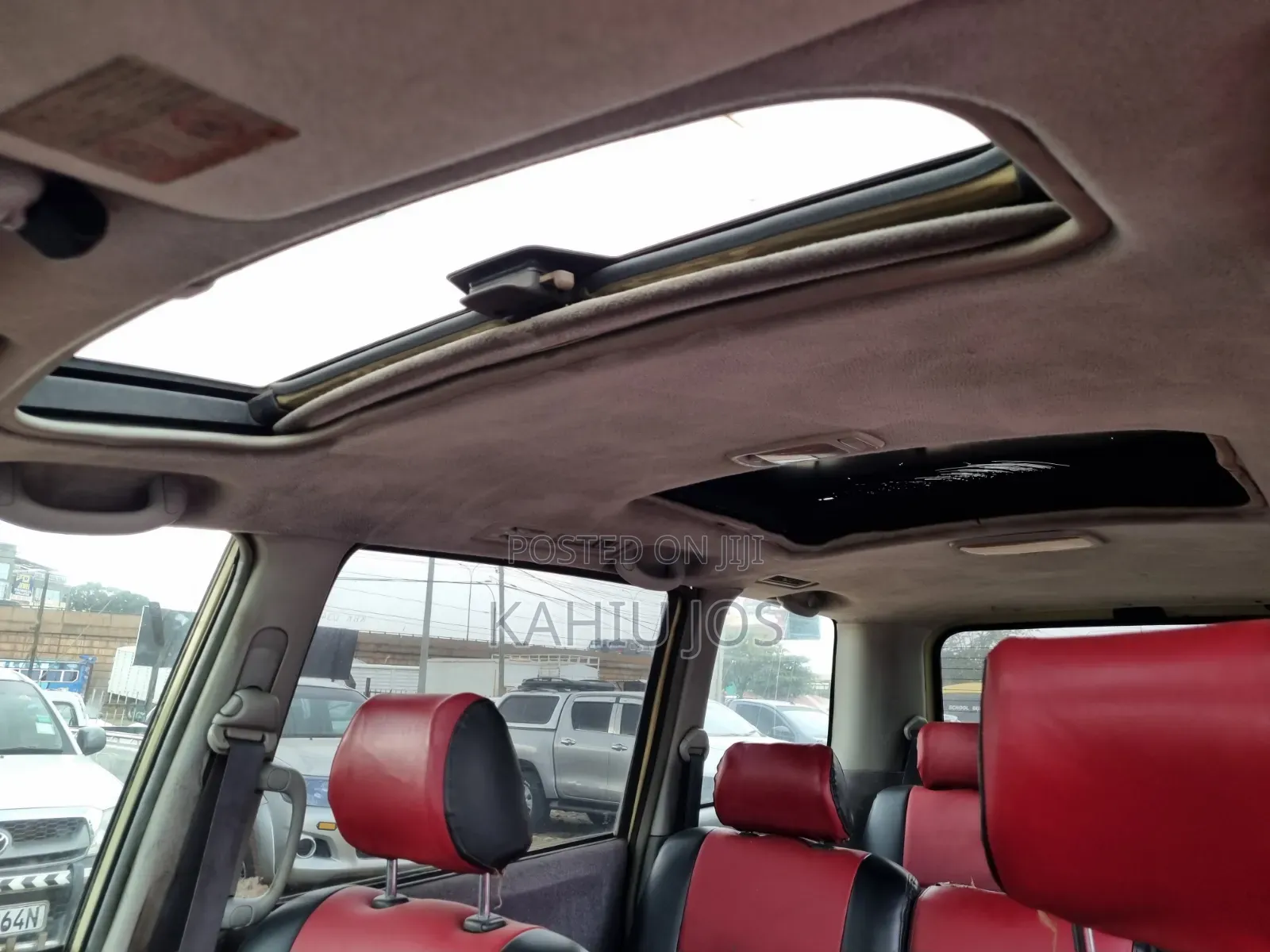 Toyota Noah 2005 Yellow