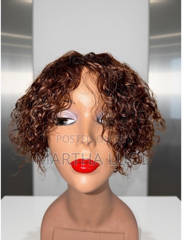 Chocolate Bob Wig - thumbnail 2
