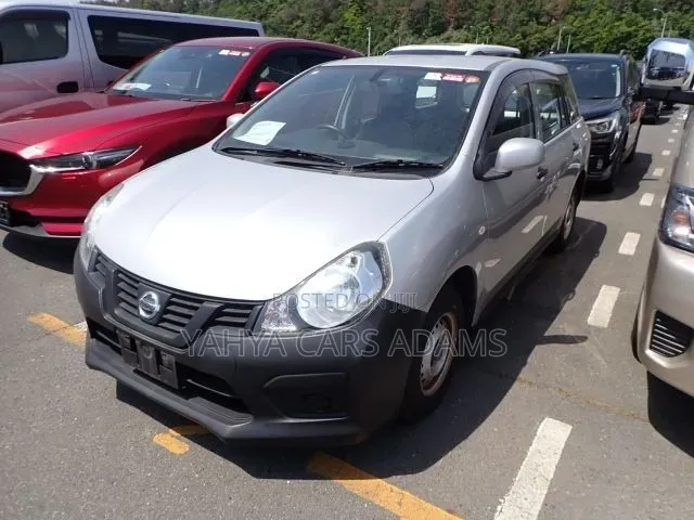 Nissan Advan 2019 Silver