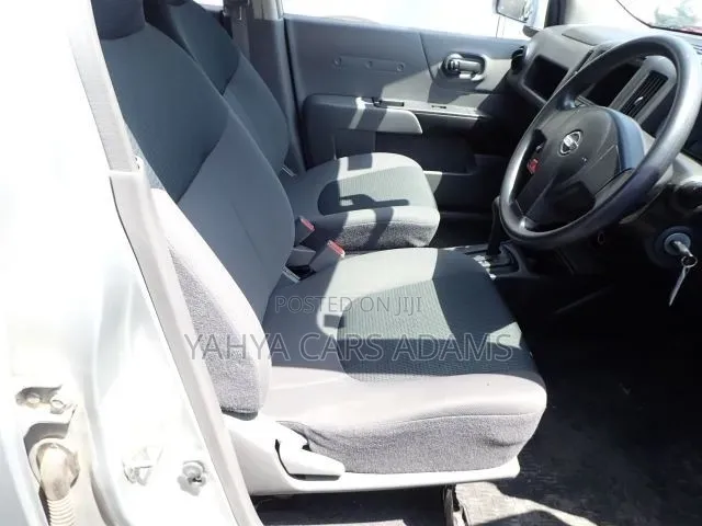 Nissan Advan 2019 Silver