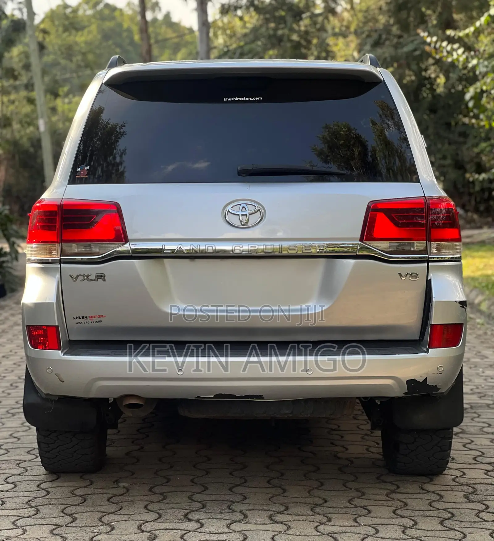 Toyota Land Cruiser 4.5 V8 VXR 2017 Silver