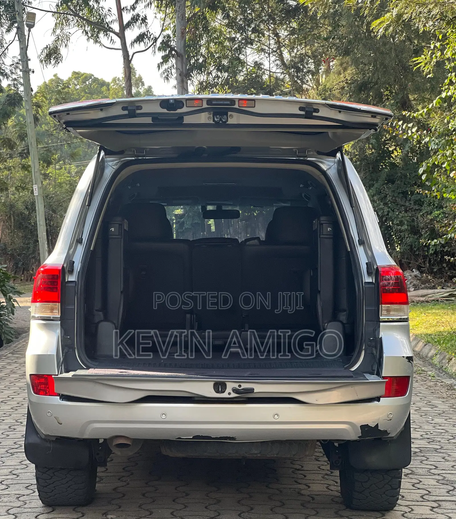 Toyota Land Cruiser 4.5 V8 VXR 2017 Silver
