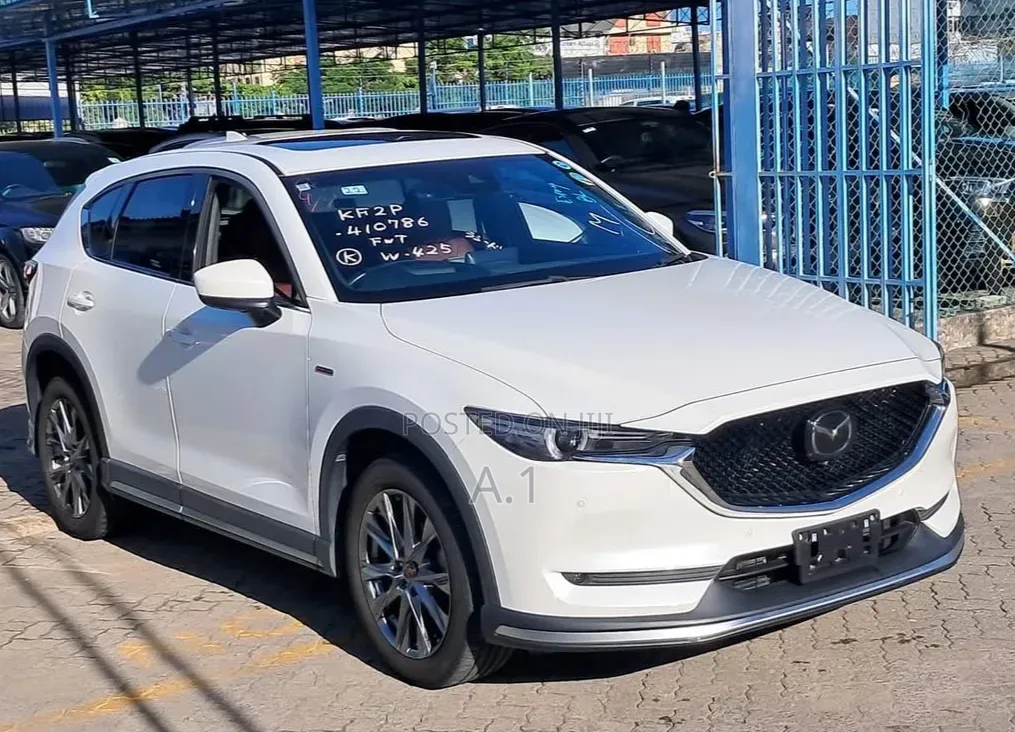 Mazda CX-5 2019 Off white