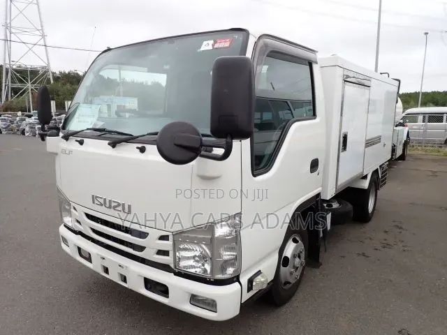 Isuzu Elf Freezer