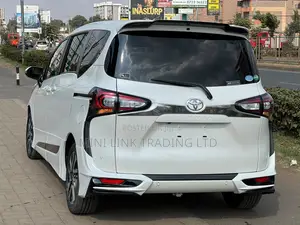 Toyota Sienta 1.5 FWD (6-seater) 2019 Pearl