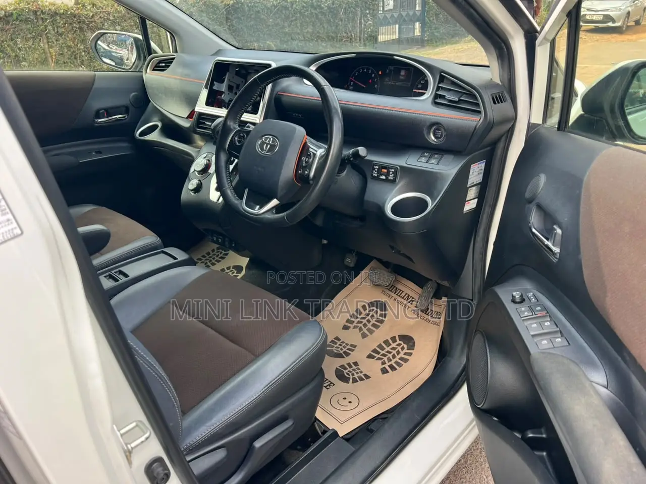 Toyota Sienta 1.5 FWD (6-seater) 2019 Pearl