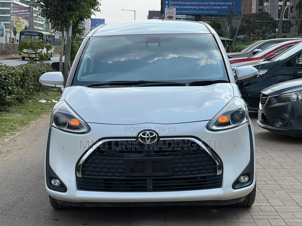 Toyota Sienta 1.5 FWD (6-seater) 2019 Pearl