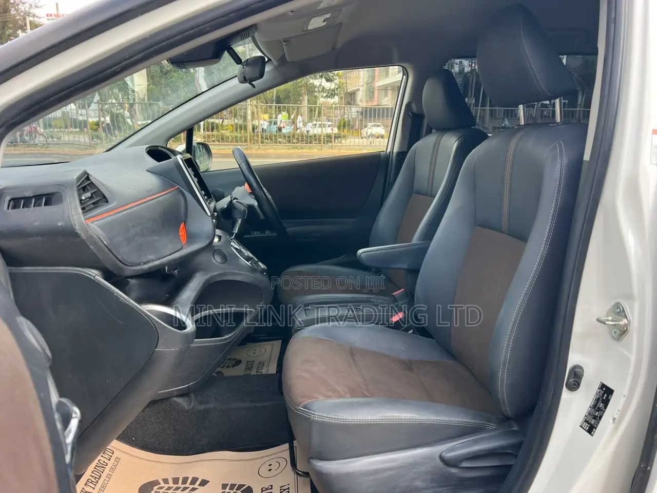 Toyota Sienta 1.5 FWD (6-seater) 2019 Pearl