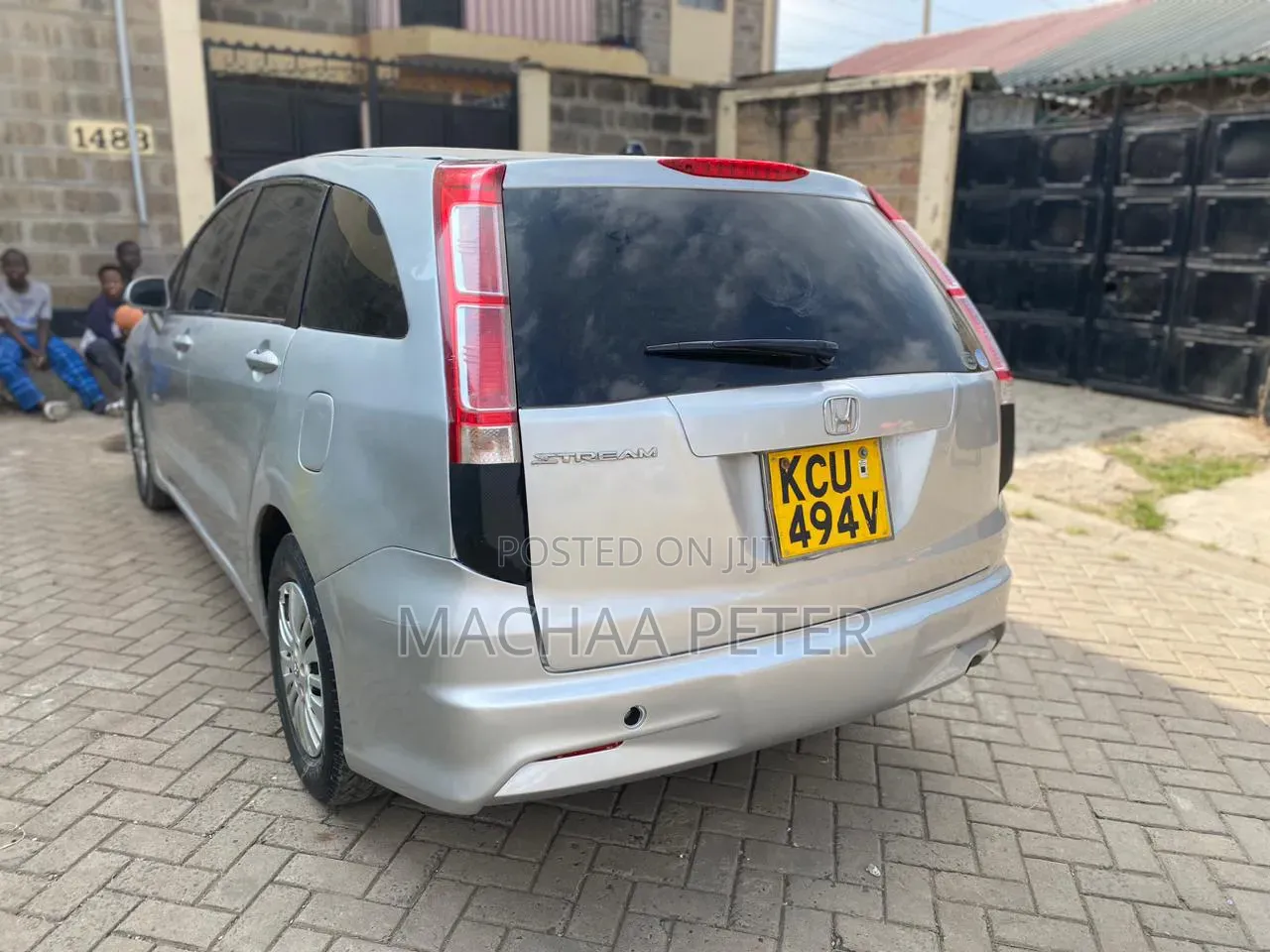 Honda Stream 2012 Silver