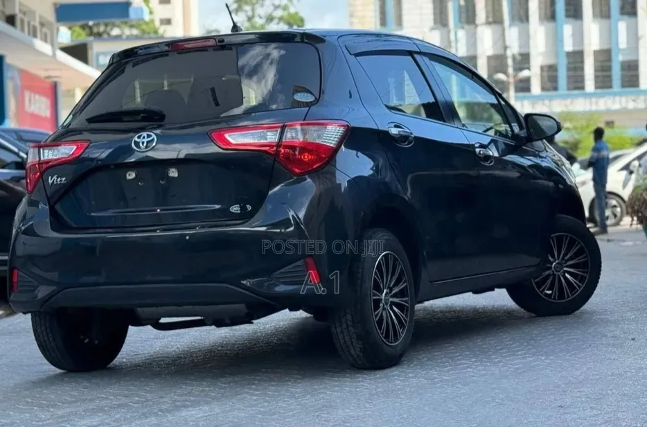 Toyota Vitz 2019 Matt Black