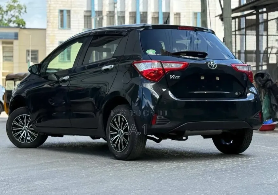 Toyota Vitz 2019 Matt Black