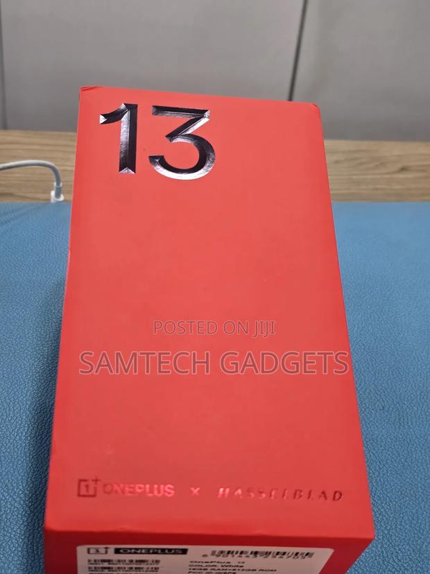 New OnePlus 13 512 GB White - thumbnail 3