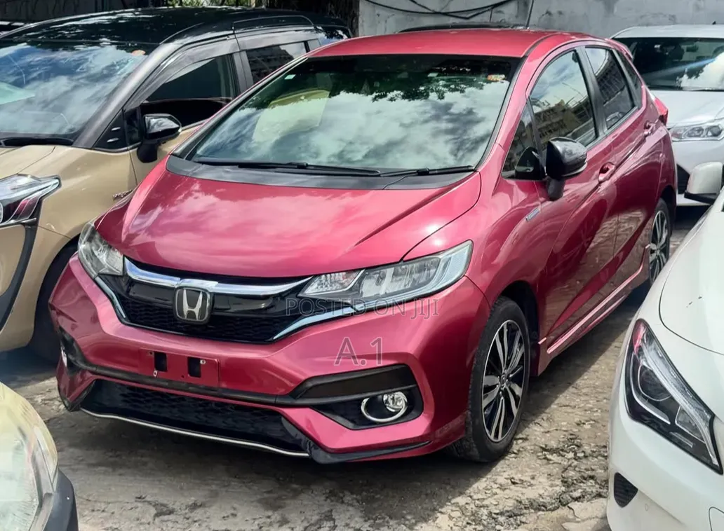 Honda Fit 2019 Maroon