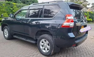 Toyota Land Cruiser Prado 2014