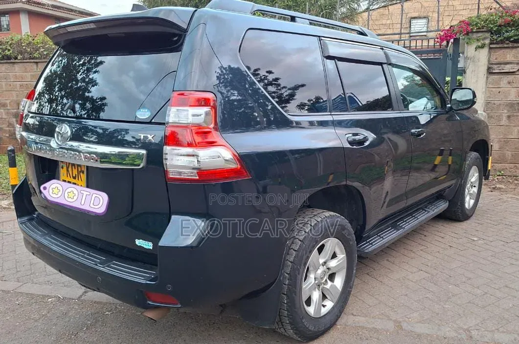 Toyota Land Cruiser Prado 2014