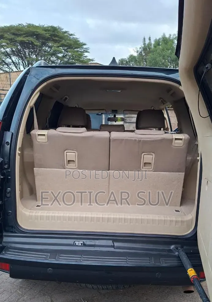 Toyota Land Cruiser Prado 2014