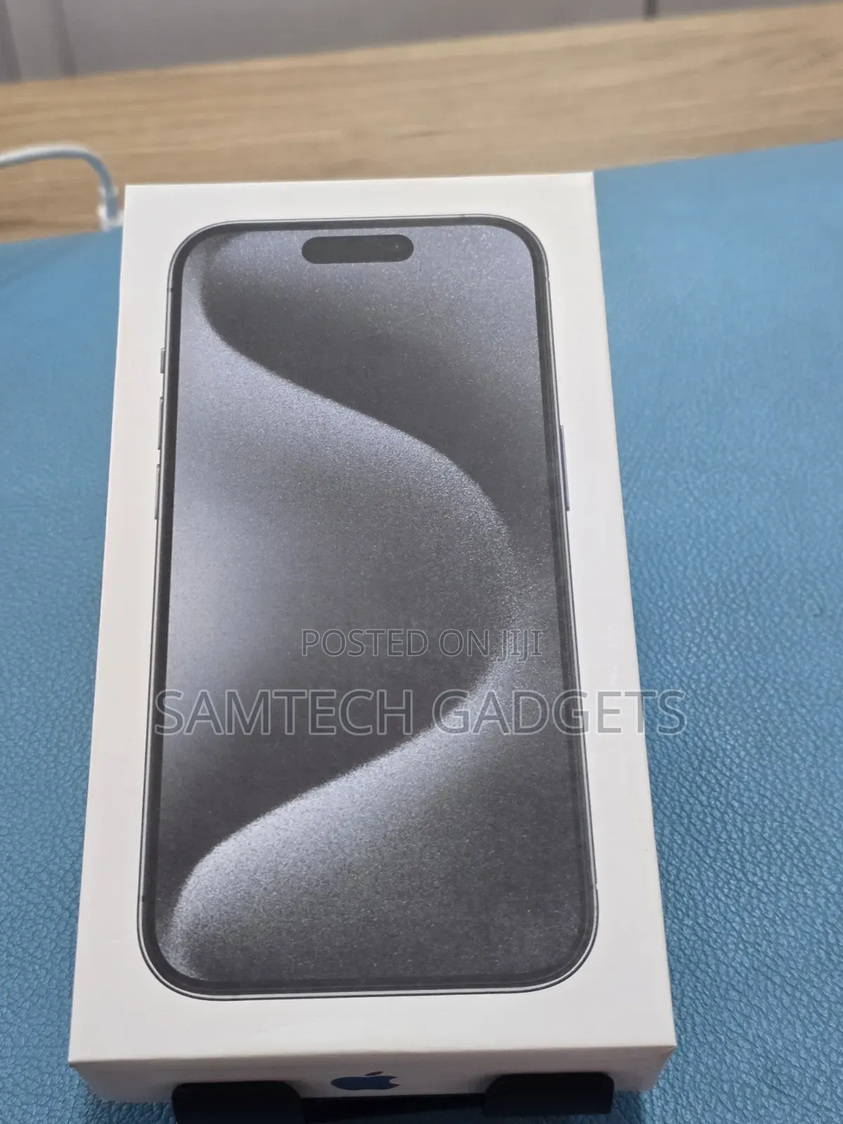 New Apple iPhone 15 Pro 256 GB Blue