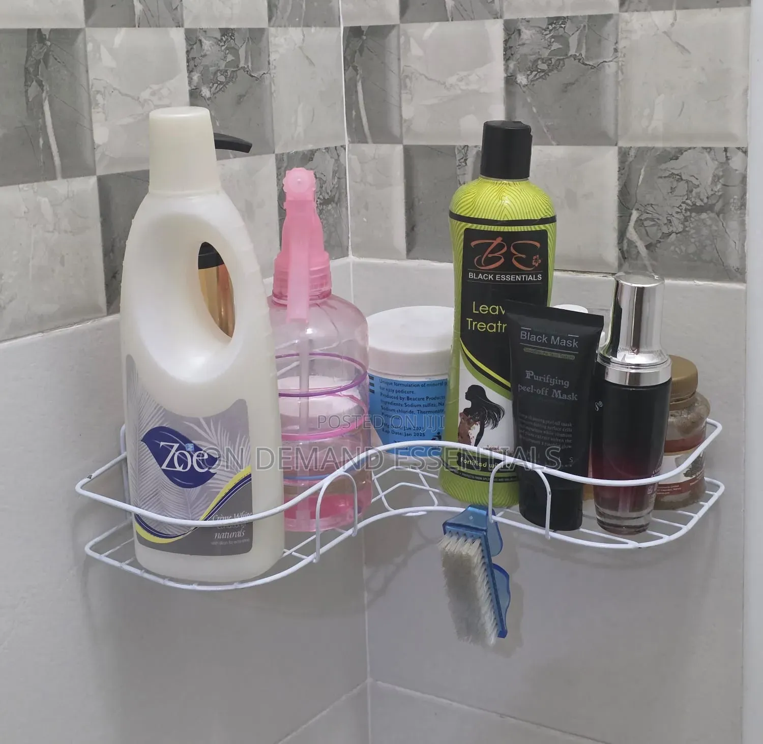 1pc Bathroom Shelves Triangular Corner Shelf