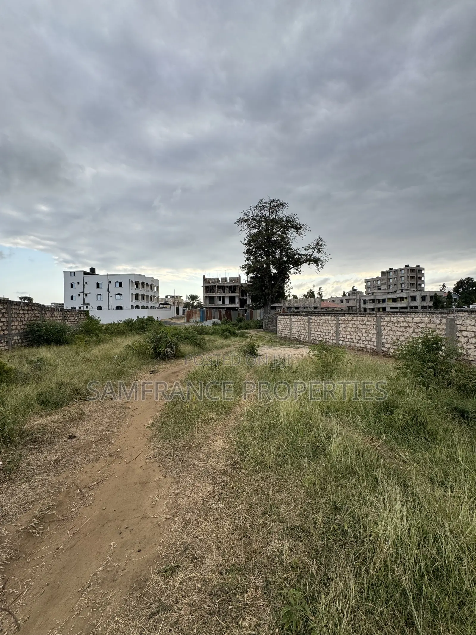 40by80 Plot on Sale