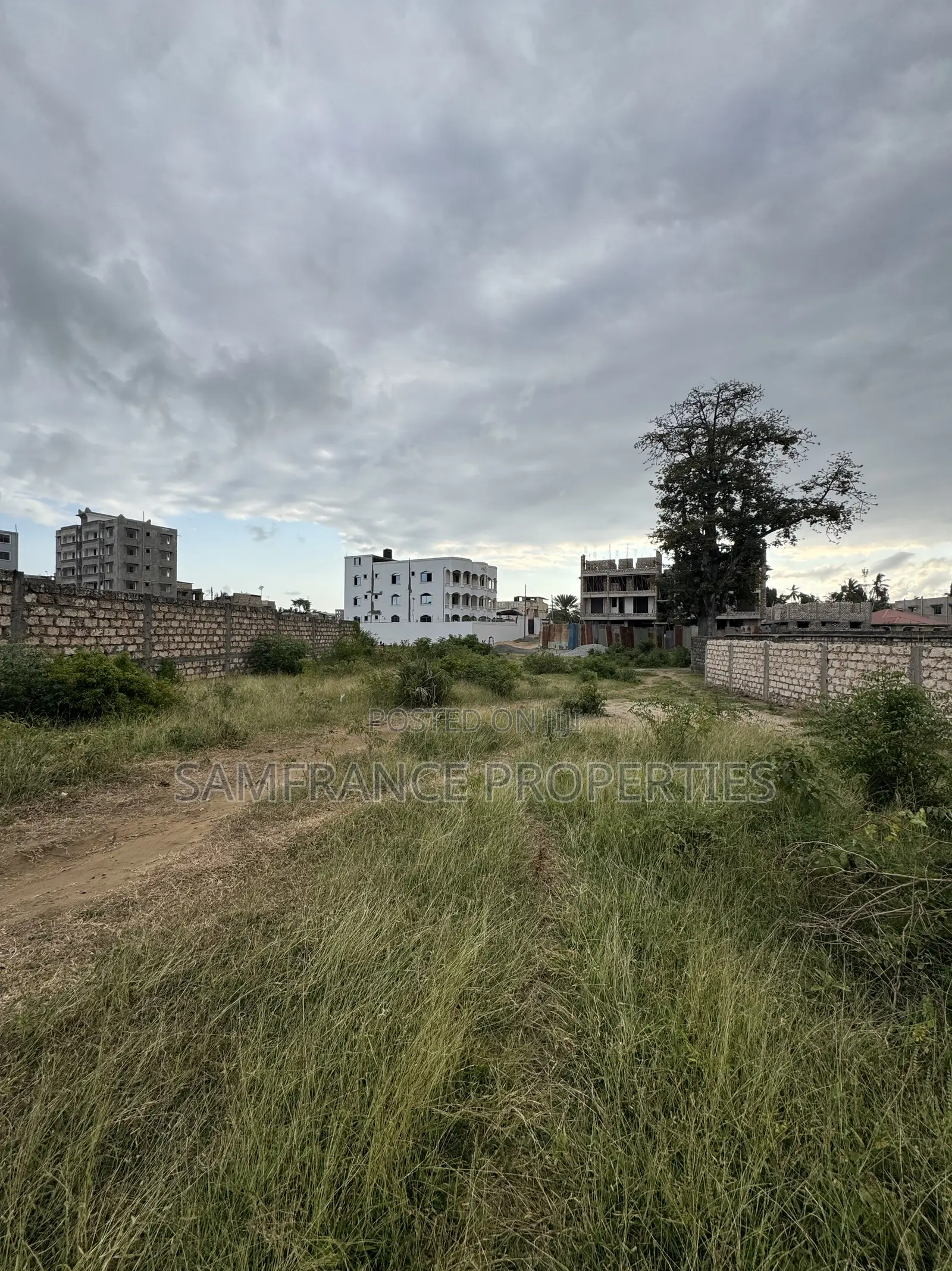 40by80 Plot on Sale