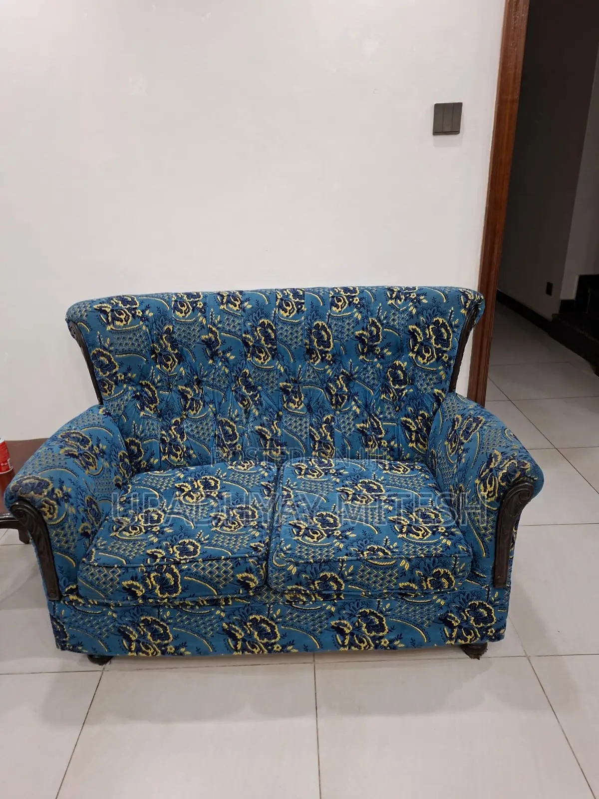 Asian Owned 7 Seater Sofas