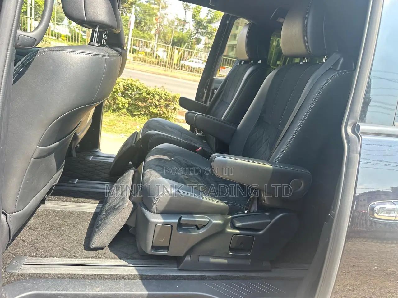 Toyota Estima 2019 Black