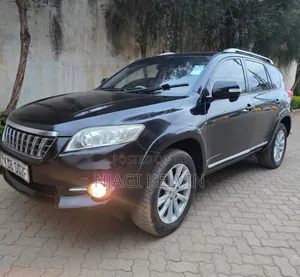 Toyota Vanguard 2013 Black