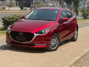 Mazda 2 2020 Pink