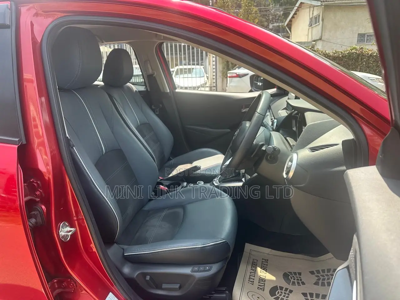 Mazda 2 2020 Pink