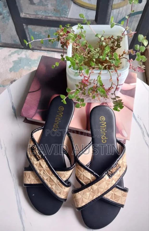 Ladies Sandals - thumbnail 4