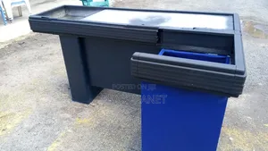 Supermarket Cash Counter