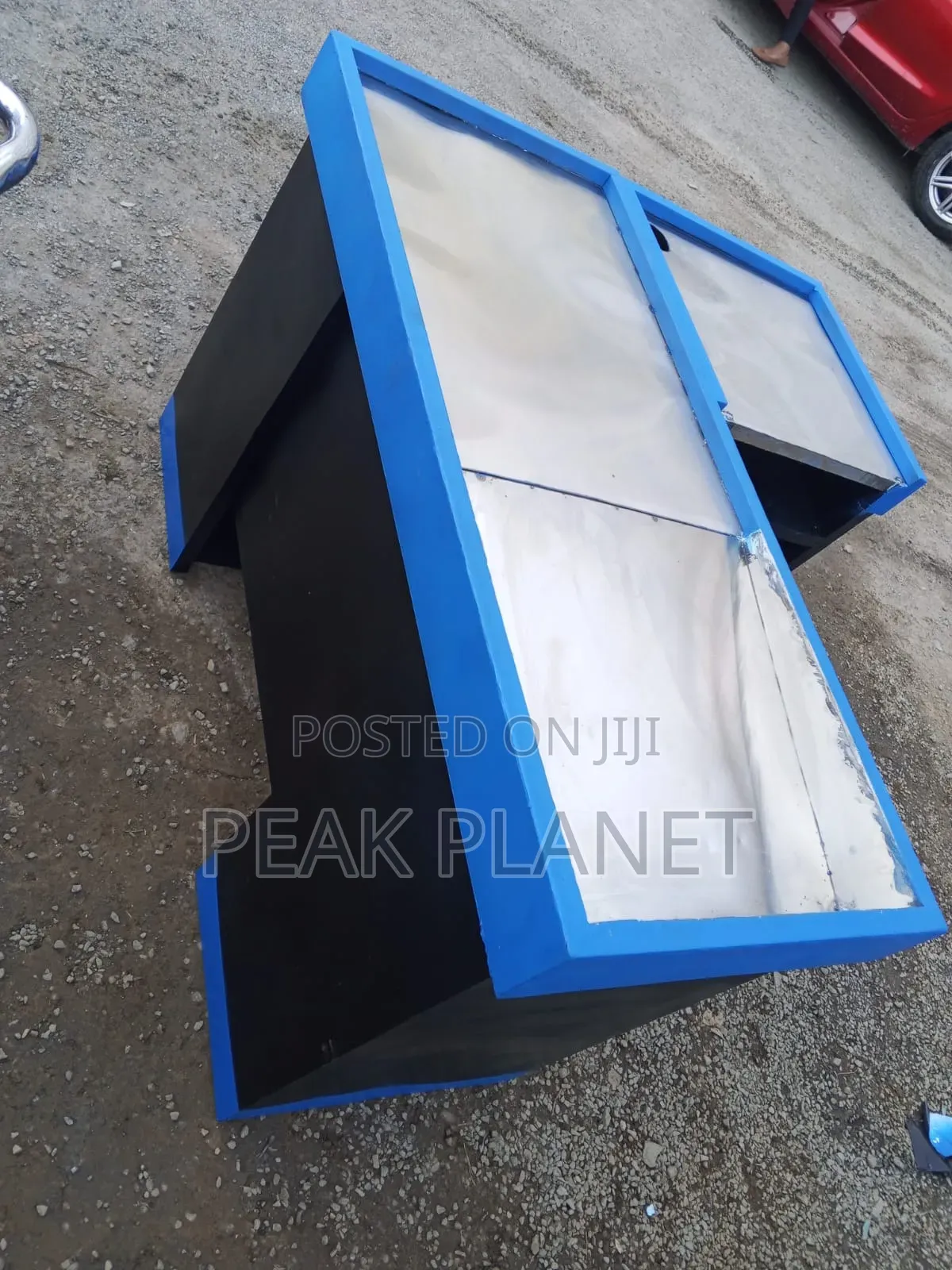 Durable Supermarket Counter