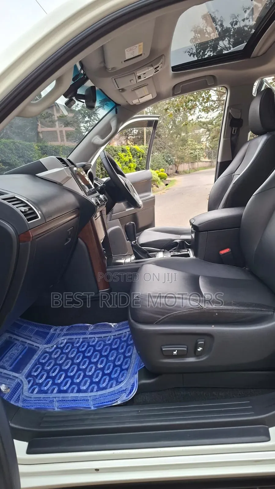 Toyota Land Cruiser Prado 2016 Pearl