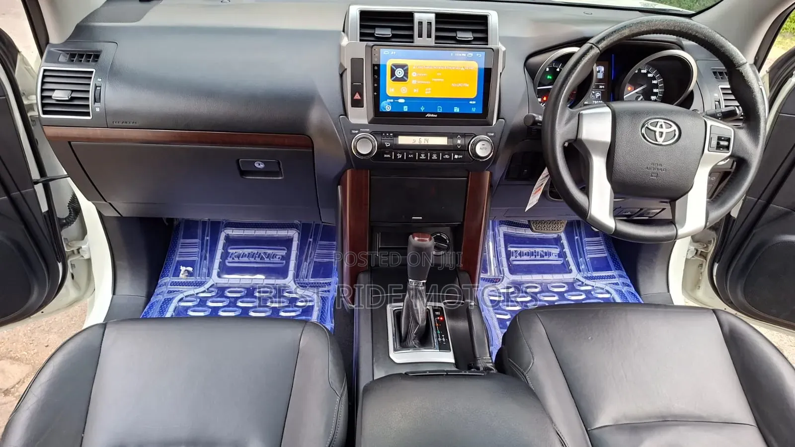 Toyota Land Cruiser Prado 2016 Pearl