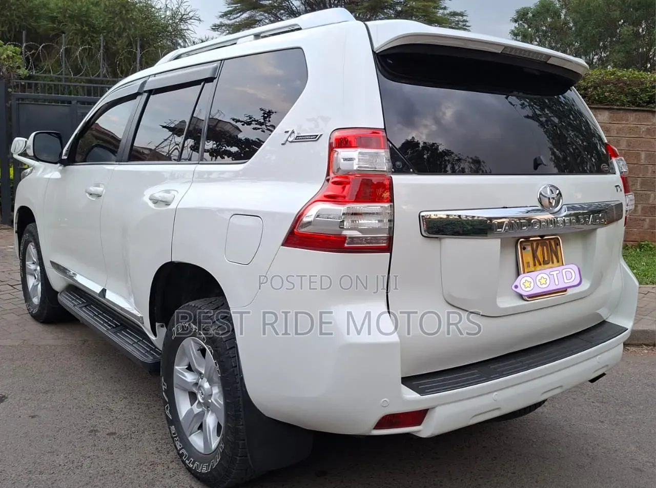 Toyota Land Cruiser Prado 2016 Pearl