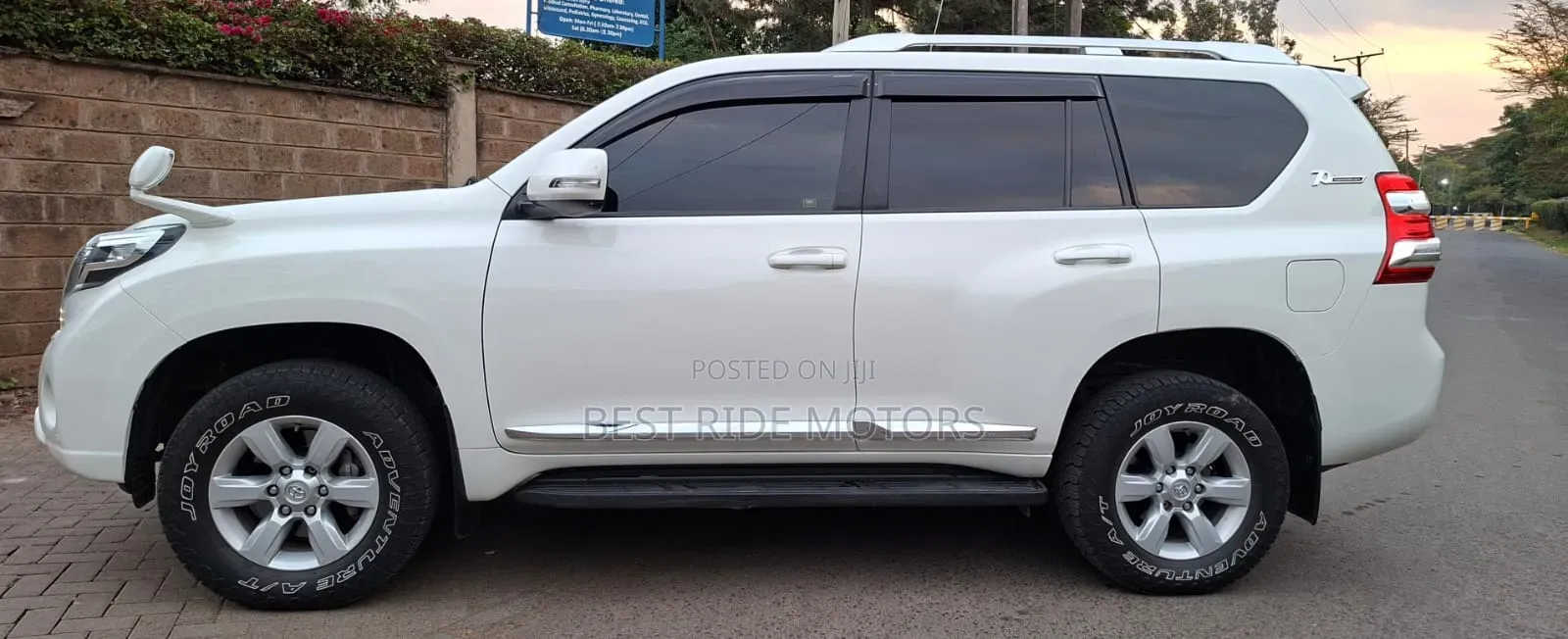 Toyota Land Cruiser Prado 2016 Pearl