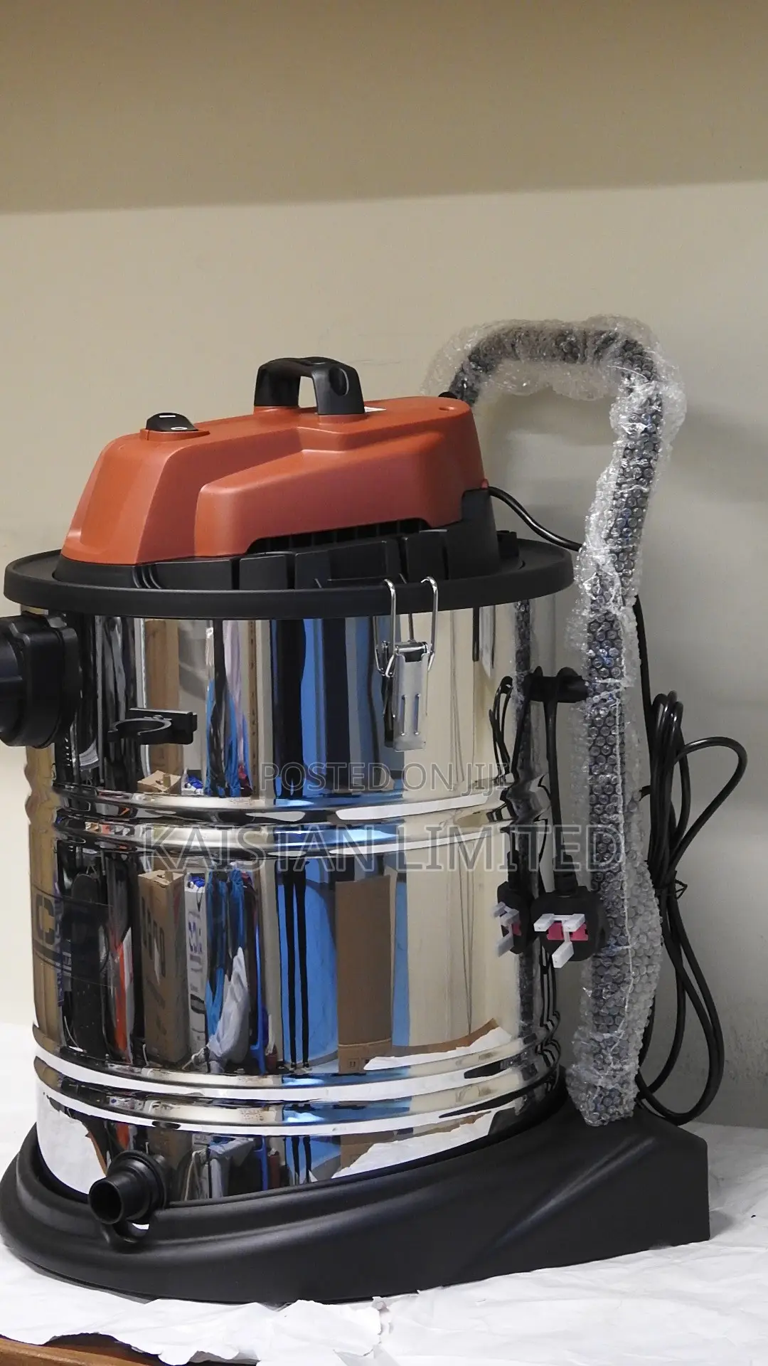 AICO AVC-50L Commercial Vacuum Cleaner. Wet and Dry Vacuum Cleaner