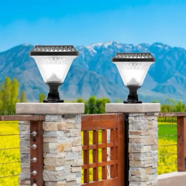 Top Quality Pillar Post or Compound Outdoor Solar Light