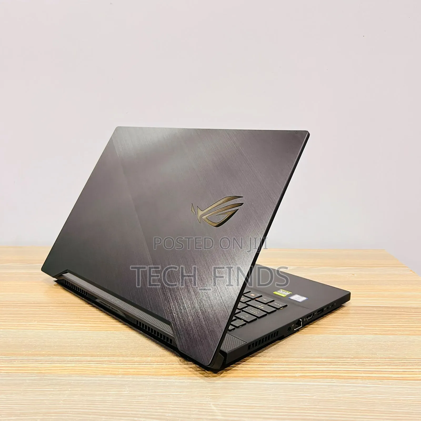 Laptop Asus ROG Zephyrus S GX701 16GB Intel Core i7 SSD 512GB