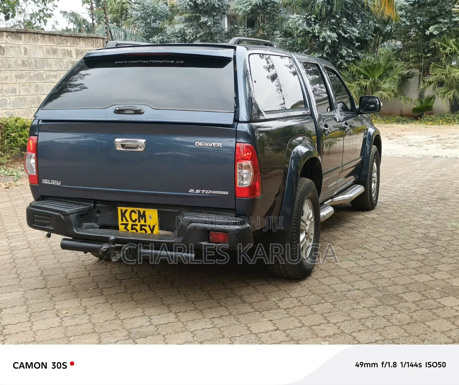 Isuzu D-MAX 2010 Black