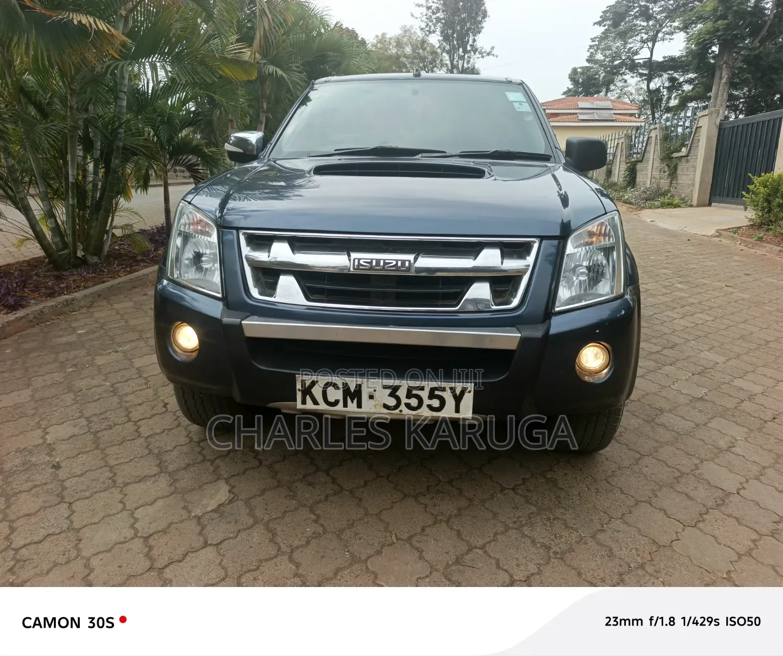 Isuzu D-MAX 2010 Black