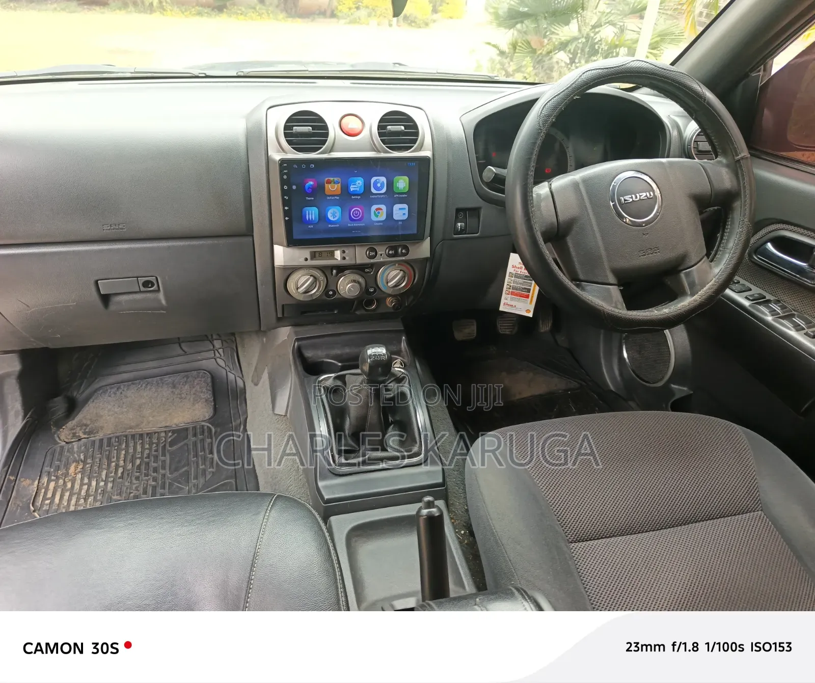 Isuzu D-MAX 2010 Black