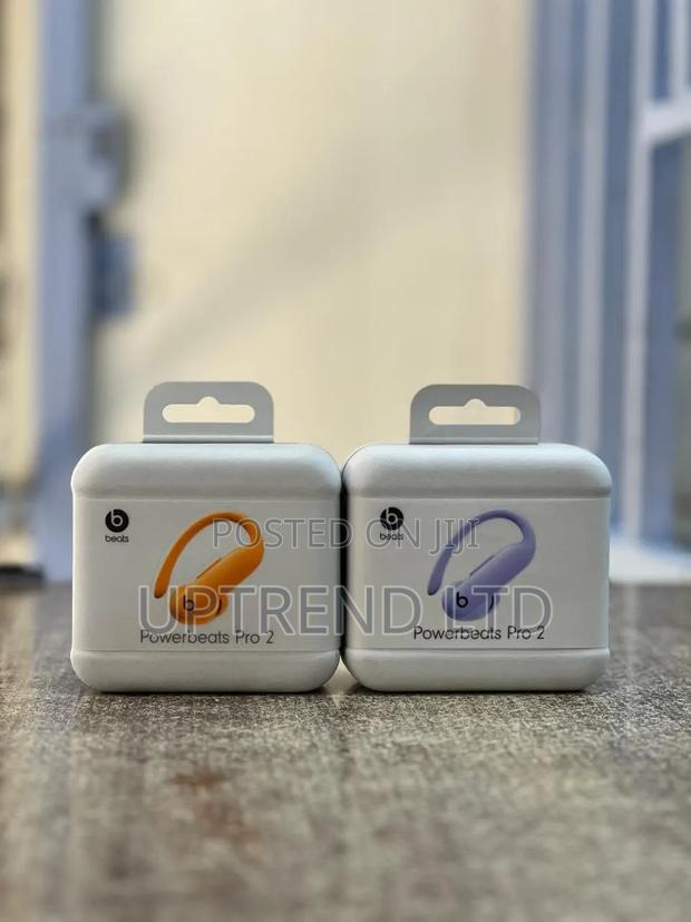 Powerbeats Pro 2 Buds - main view