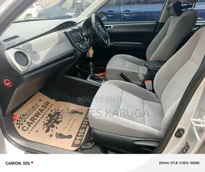 Toyota Axio 2016 Silver