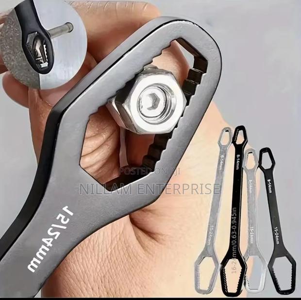 Universal Portable Double Ended Wrench,