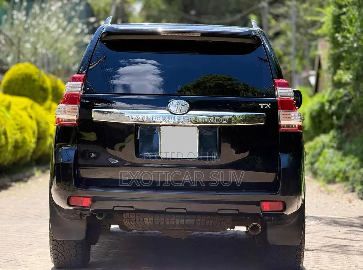 Toyota Land Cruiser Prado 2017 Black